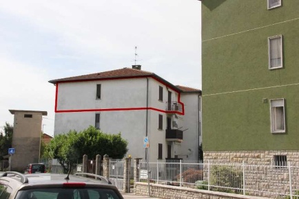 Foto Appartamento in Via Alessandro Manzoni, Boltiere di 86 m² con 4 locali