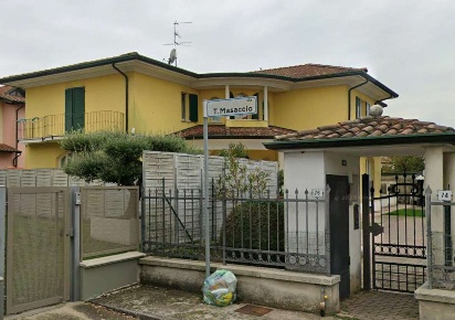 Foto Appartamento in Via masaccio 74-76, Orzinuovi Centro di 193 m²