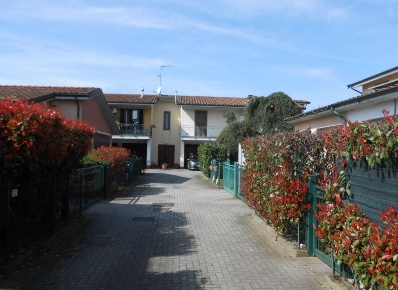 Foto Appartamento in Via Verdi, Dorno Centro di 91 m² con 4 locali all'asta