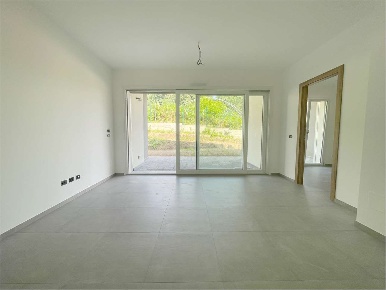 Foto Appartamento in via Brughiere, Beregazzo con Figliaro di 83 m²