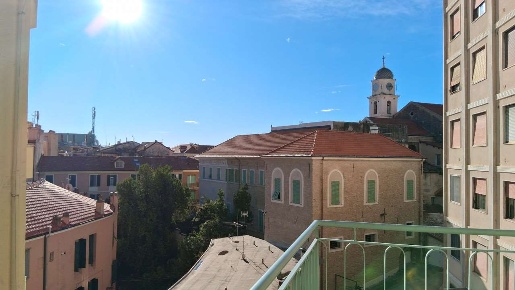 Foto Appartamento in via san francesco, Sanremo di 70 m² con 3 locali