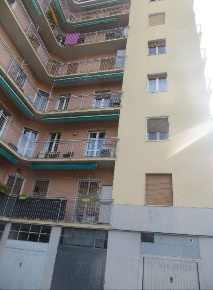 Foto Appartamento in Via Volta, Ceriano Laghetto Centro di 75 m² all'asta