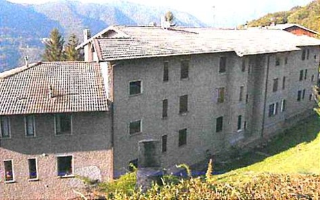 Foto Appartamento in Via Roncaglia, Zogno Somendenna di 81 m² con 4 locali