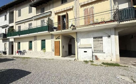 Foto Appartamento in Via Magenta  103, Cislago Centro di 35 m² con 1 locali