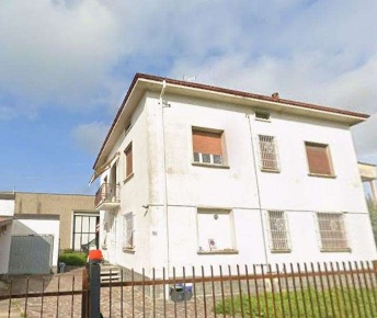 Foto Villa unifamiliare in Via Giovanni Pascoli, Cavaria con Premezzo