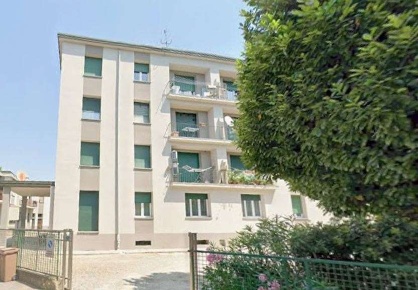 Foto Appartamento in Via Padre Reginaldo Giuliani, Legnano Frati di 102 m²