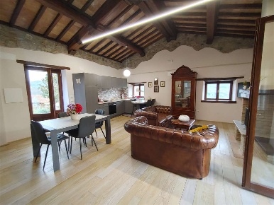 Foto Case indipendenti a Todi di 75 m² con 4 locali in affitto