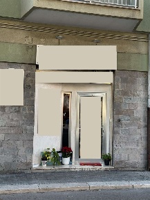 Foto Negozio in Viale San Giovanni Bosco 125, Brindisi di 100 m² in vendita