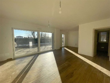 Foto Appartamento in via Brughiere, Beregazzo con Figliaro di 107 m²