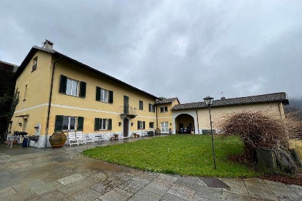 Foto Villa unifamiliare in Strada del mainero, Torino Colle della Maddalena