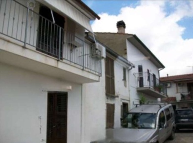 Foto Appartamento in via delle Trecciaiole, Lamporecchio di 71 m² all'asta