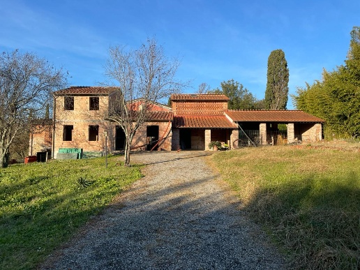 casa indipendente in vendita a Lucca in zona Carignano