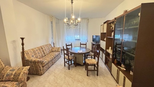 Foto Attico a Lucca Sant'Anna di 130 m² con 5 locali in vendita