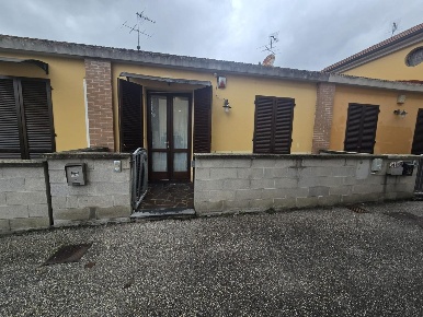 Foto Appartamento a Calcinaia Fornacette di 60 m² con 3 locali in vendita