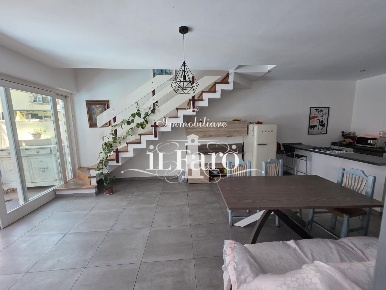 Foto Casa indipendente a Viareggio Darsena - Ex Campo di Aviazione