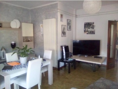 Foto Appartamento a Massa Marina di Massa Centro di 110 m² con 4 locali