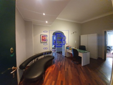 Foto Ufficio in Viale Premuda, Milano Piave - Tricolore di 104 m²