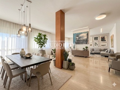 Foto Appartamento a Ravenna Centro Storico di 232 m² con 6 locali