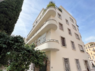 Foto Appartamento in Via Montevideo, Roma Pinciano - Villa Ada di 152 m²