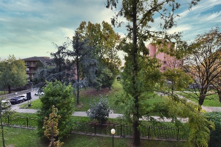 Foto Appartamento in Via Alcide de Gasperi, Vedano al Lambro di 150 m²