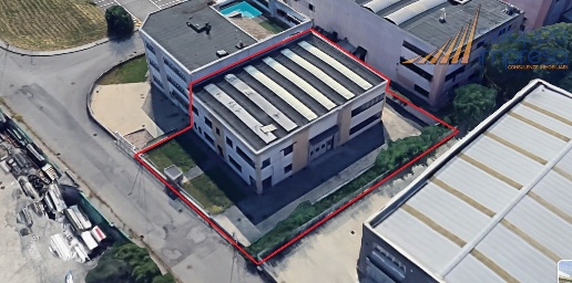 Foto Capannone industriale in via Leonardo Da Vinci, Cambiago di 580 m²