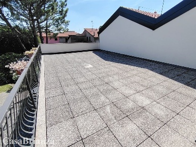 Foto Appartamento a Seregno di 140 m² con 4 locali in affitto