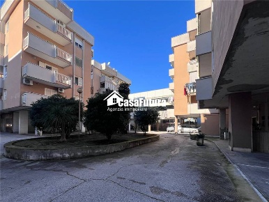 Foto Appartamento in -, Casavatore di 92 m² con 3 locali in vendita