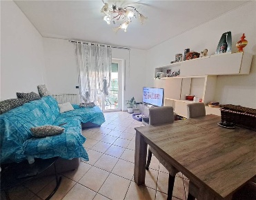 Foto Appartamento in Via Goethe, Sanremo di 70 m² con 4 locali in affitto