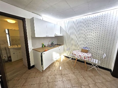 Foto Ufficio in Lungadige Porta Vittoria, Verona Veronetta di 45 m²