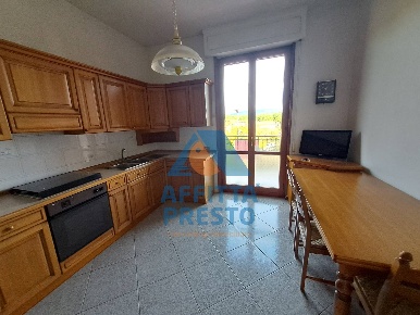 Foto Appartamento a Empoli di 97 m² con 4 locali in vendita