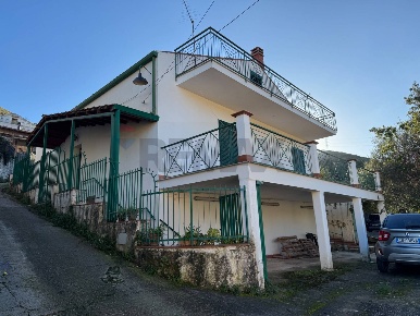 Foto Villa unifamiliare in via sm 22 97, Monreale Piano Dei Geli di 157 m²