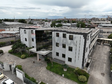 Foto Capannone industriale in Via di Salsola, Foggia di 2900 m² in vendita