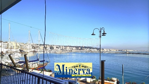 Foto Appartamento in Via Porto Innocenziano, Anzio di 115 m² con 4 locali