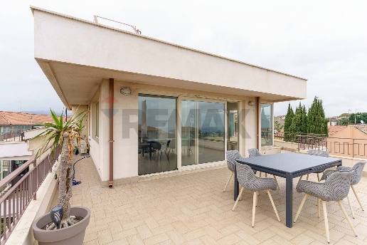 appartamento in vendita a Gravina di Catania