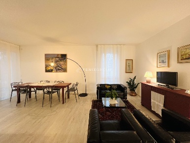 Foto Appartamento in Via San Pio X 41, Padova Città Giardino di 113 m²