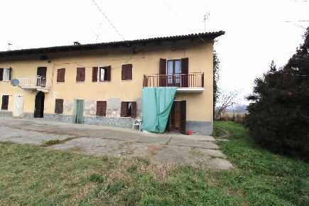 Foto Appartamento in Via Priocca 9 Castellinaldo, Castellinaldo d'Alba