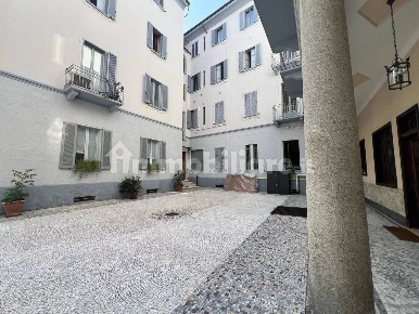 Foto Appartamento in Via Carroccio 11, Milano Corso Genova con 3 locali