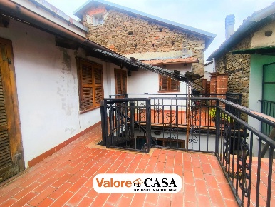 Foto Appartamento in VIA CAVOUR BISTAGNO 24, Bistagno con 10 locali