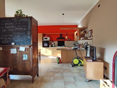 Foto Appartamento a Dogliani con 5 locali in vendita