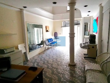 Foto Locale commerciale in Via Ducezio, Noto Centro con 1 locali in vendita