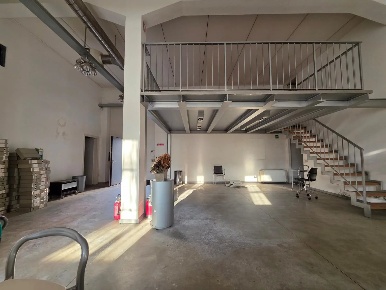 Foto Loft in Viale Trento e Trieste 37, Lodi Braila, Stazione con 5 locali