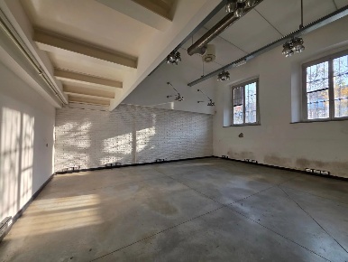 Foto Loft in Viale Trento e Trieste 37, Lodi Braila, Stazione con 5 locali