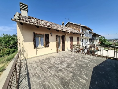 Foto Casa indipendente in Via Sabbione 15, Priocca con 3 locali in vendita