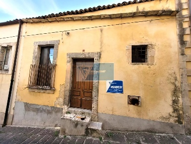 Foto Appartamento in Via Canonico Buccheri Via Cavour, Noto con 3 locali