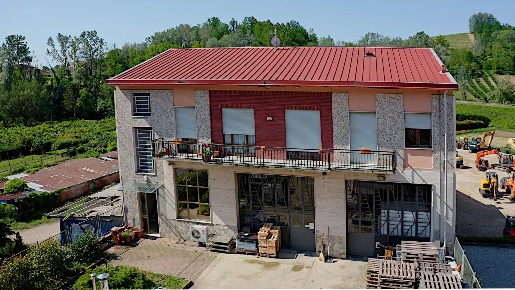 Foto Magazzino in Via Torino, Canale Centro con 3 locali in vendita