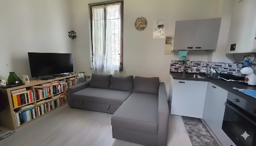 Foto Appartamento in Via Defendente Lodi 72, Lodi con 2 locali in vendita