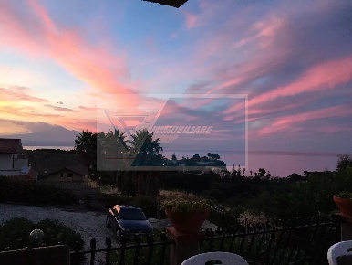 Foto Villa a schiera in Condomínio Baia del Gambero, Augusta con 4 locali