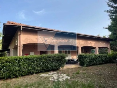 Foto Villa unifamiliare in Via Brancati, Melilli Città Giardino in vendita
