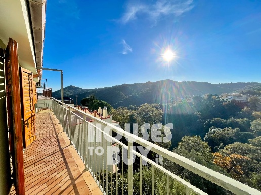 casa indipendente in vendita a Carfizzi