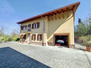 Foto Cessione attività a Alessandria Valle San Bartolomeo con 8 locali